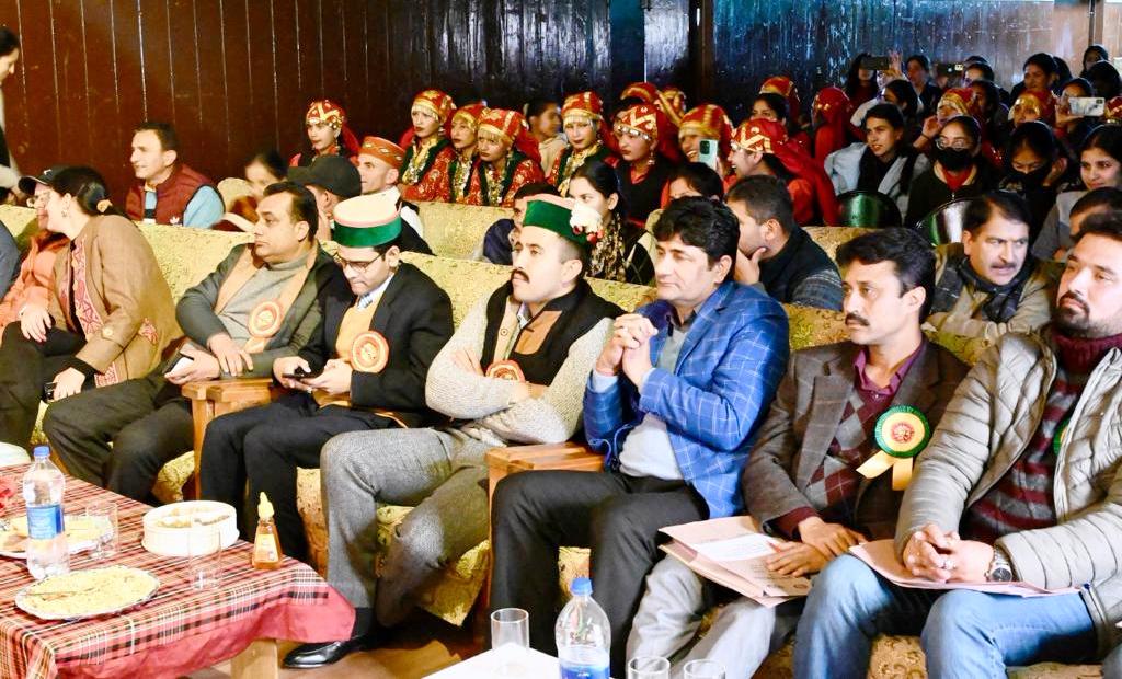 शिमला में “युवा उत्सव” का शुरू, सांस्कृतिक गतिविधियों में भाग लेना सम्पूर्ण व्यक्तित्व विकास के लिए अनिवार्य- विक्रमादित्य सिंह